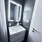 Delux Apartment Tirana