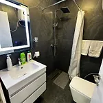 Delux Apartment Tirana